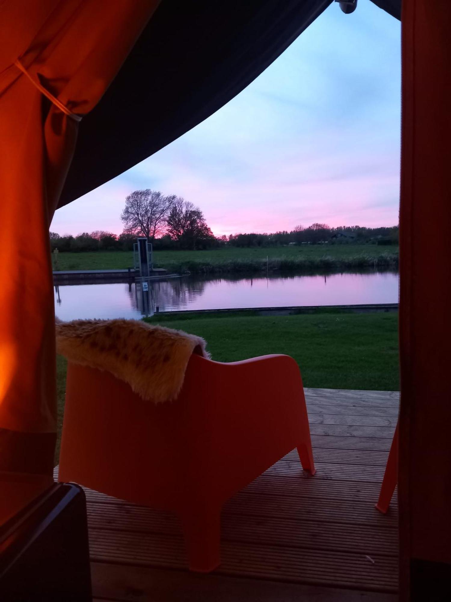 Safari Lodge 'Linge-Zicht' تيل المظهر الخارجي الصورة